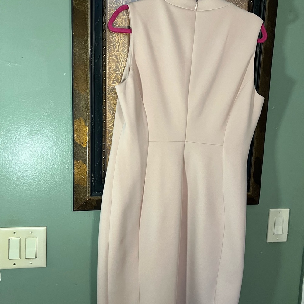 Beautiful blossom dress by Calvin Klein - Picture 11 of 12
